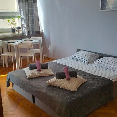 Night Host Matejki 4 Free Parking Apartment Bytom Exterior photo